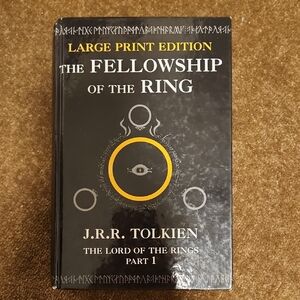 The Fellowship of the Ring Large Print Edition